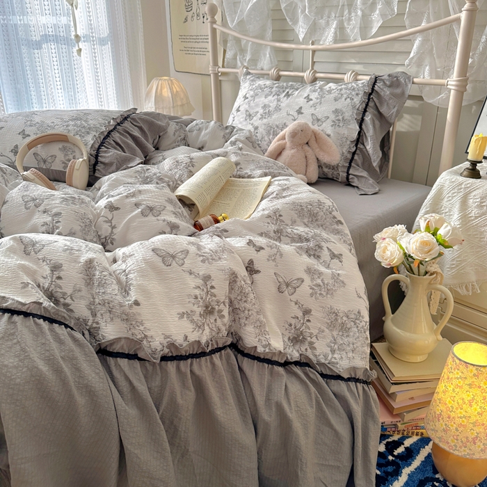 91家纺网 家纺一手货源 找家纺 阿曼达 2025新款韩系法式慵懒氛围感印花泡芙花边四件套（专版花型）-樱花泡芙 樱花泡芙-梦境