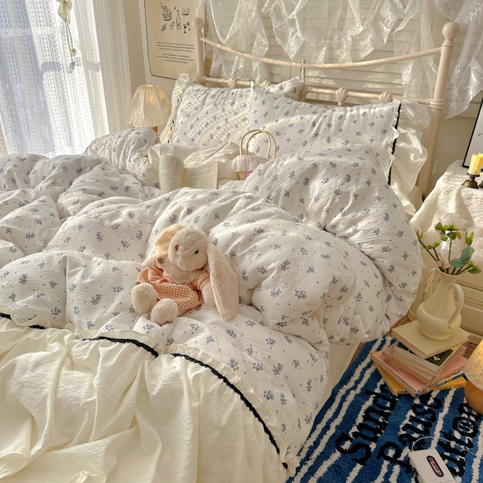 91家纺网 家纺一手货源 找家纺 阿曼达 2025新款韩系法式慵懒氛围感印花泡芙花边四件套（专版花型）-樱花泡芙 樱花泡芙-木槿白