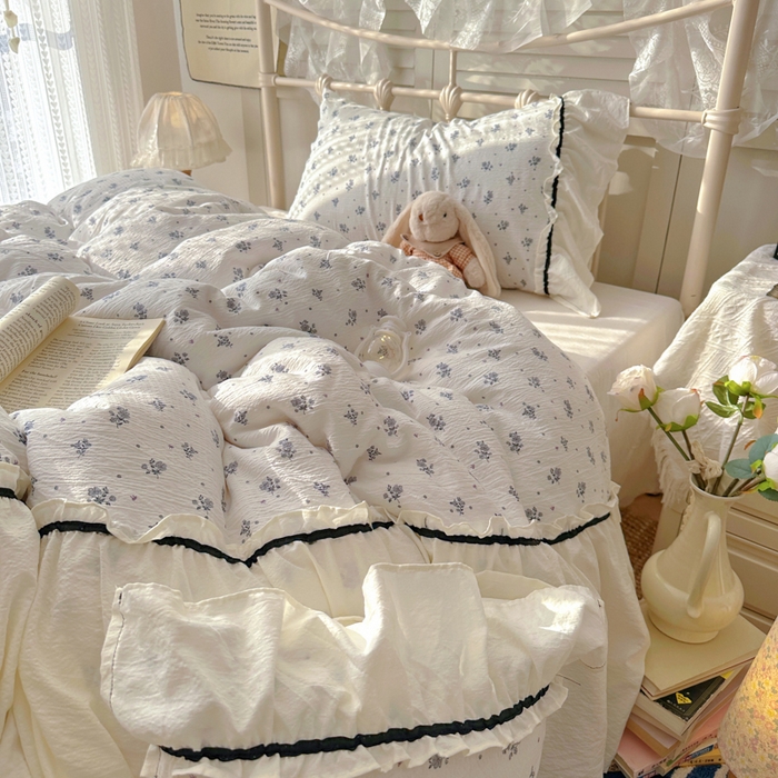 91家纺网 家纺一手货源 找家纺 阿曼达 2025新款韩系法式慵懒氛围感印花泡芙花边四件套（专版花型）-樱花泡芙 樱花泡芙-木槿白