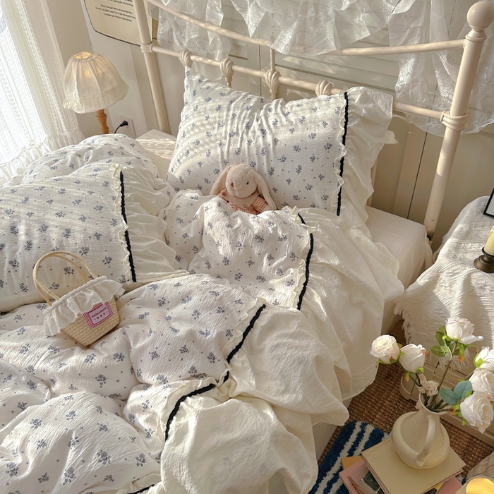 91家纺网 家纺一手货源 找家纺 阿曼达 2025新款韩系法式慵懒氛围感印花泡芙花边四件套（专版花型）-樱花泡芙 樱花泡芙-木槿白