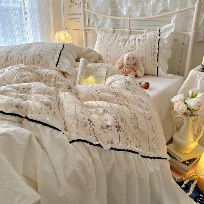 91家纺网 家纺一手货源 找家纺 阿曼达 2025新款韩系法式慵懒氛围感印花泡芙花边四件套（专版花型）-樱花泡芙 樱花泡芙-香榭