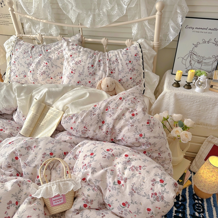 91家纺网 家纺一手货源 找家纺 阿曼达 2025新款韩系法式慵懒氛围感印花泡芙花边四件套（专版花型）-樱花泡芙 樱花泡芙-原里红