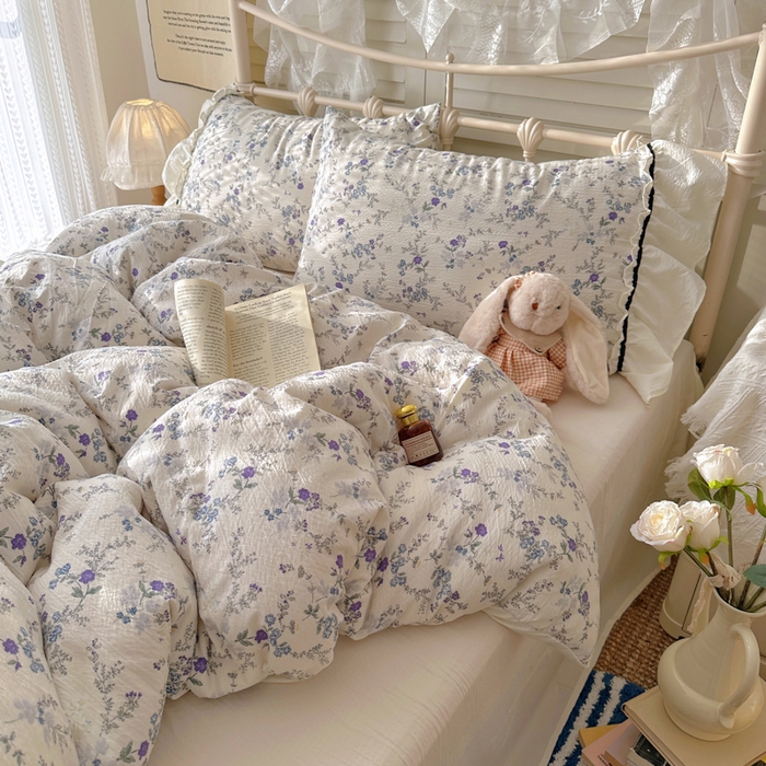 91家纺网 家纺一手货源 找家纺 阿曼达 2025新款韩系法式慵懒氛围感印花泡芙花边四件套（专版花型）-樱花泡芙 樱花泡芙-原里蓝