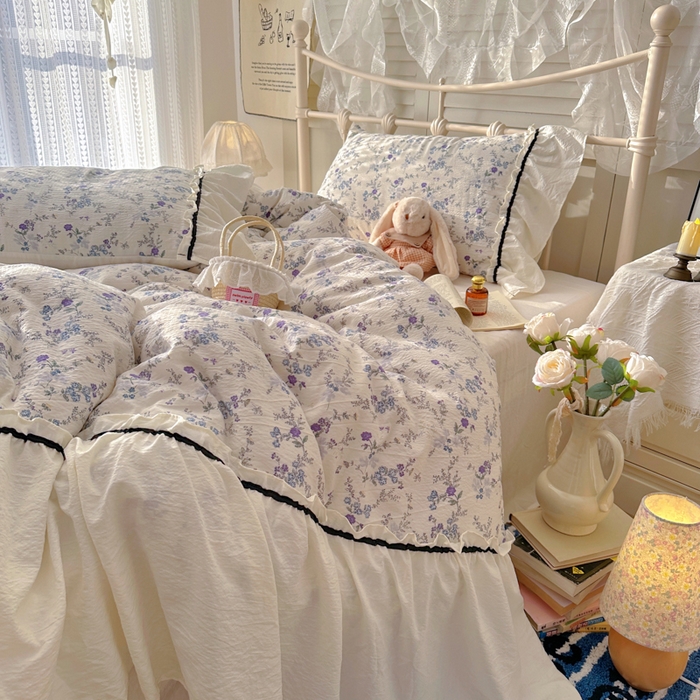 91家纺网 家纺一手货源 找家纺 阿曼达 2025新款韩系法式慵懒氛围感印花泡芙花边四件套（专版花型）-樱花泡芙 樱花泡芙-原里蓝