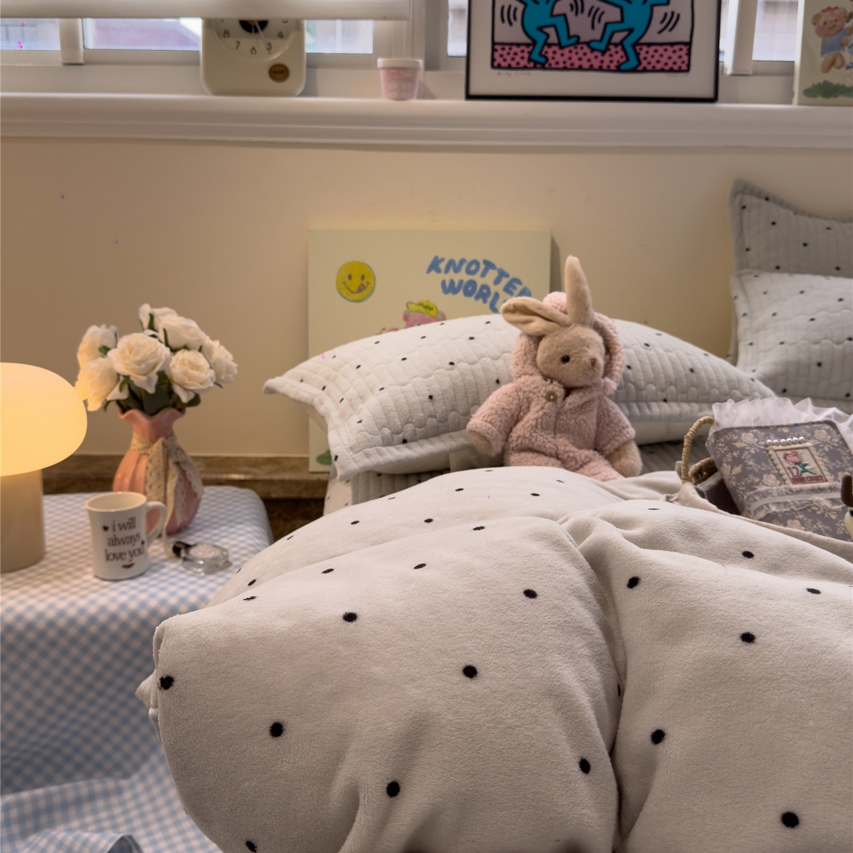 91家纺网 家纺一手货源 找家纺 佰亿莱 2026新款牛奶绒豆豆绒印花床盖四件套 可可蓝