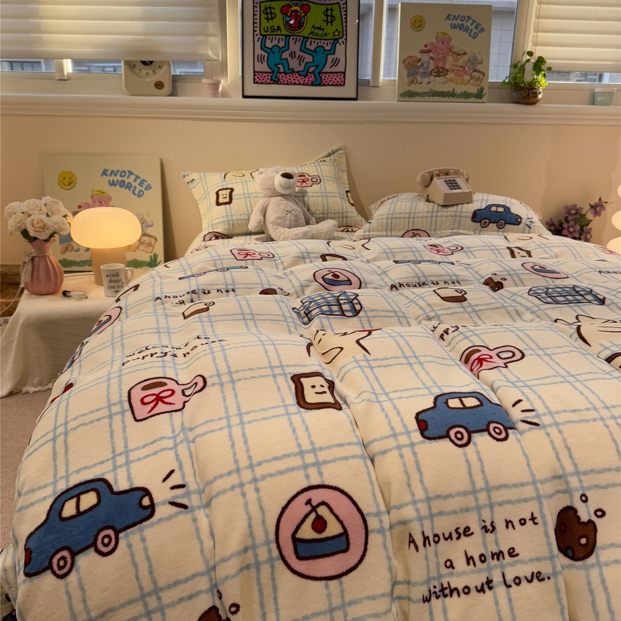 91家纺网 家纺一手货源 找家纺 佰亿莱 2026新款牛奶绒豆豆绒印花床盖四件套 猫咪酱