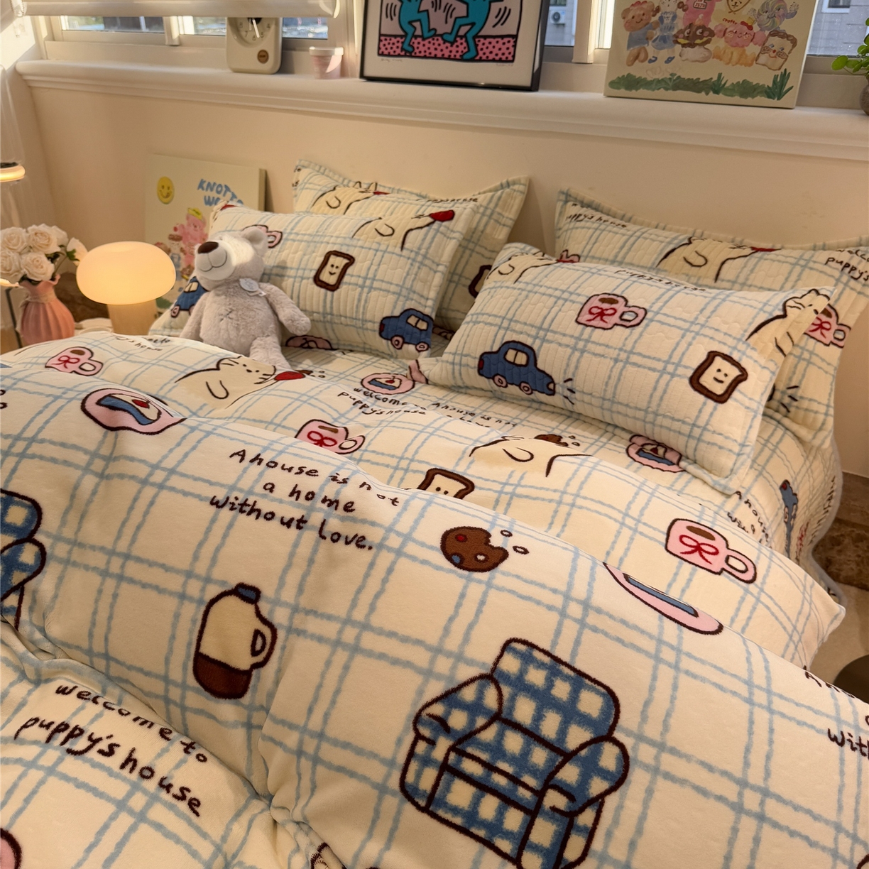 91家纺网 家纺一手货源 找家纺 佰亿莱 2026新款牛奶绒豆豆绒印花床盖四件套 猫咪酱