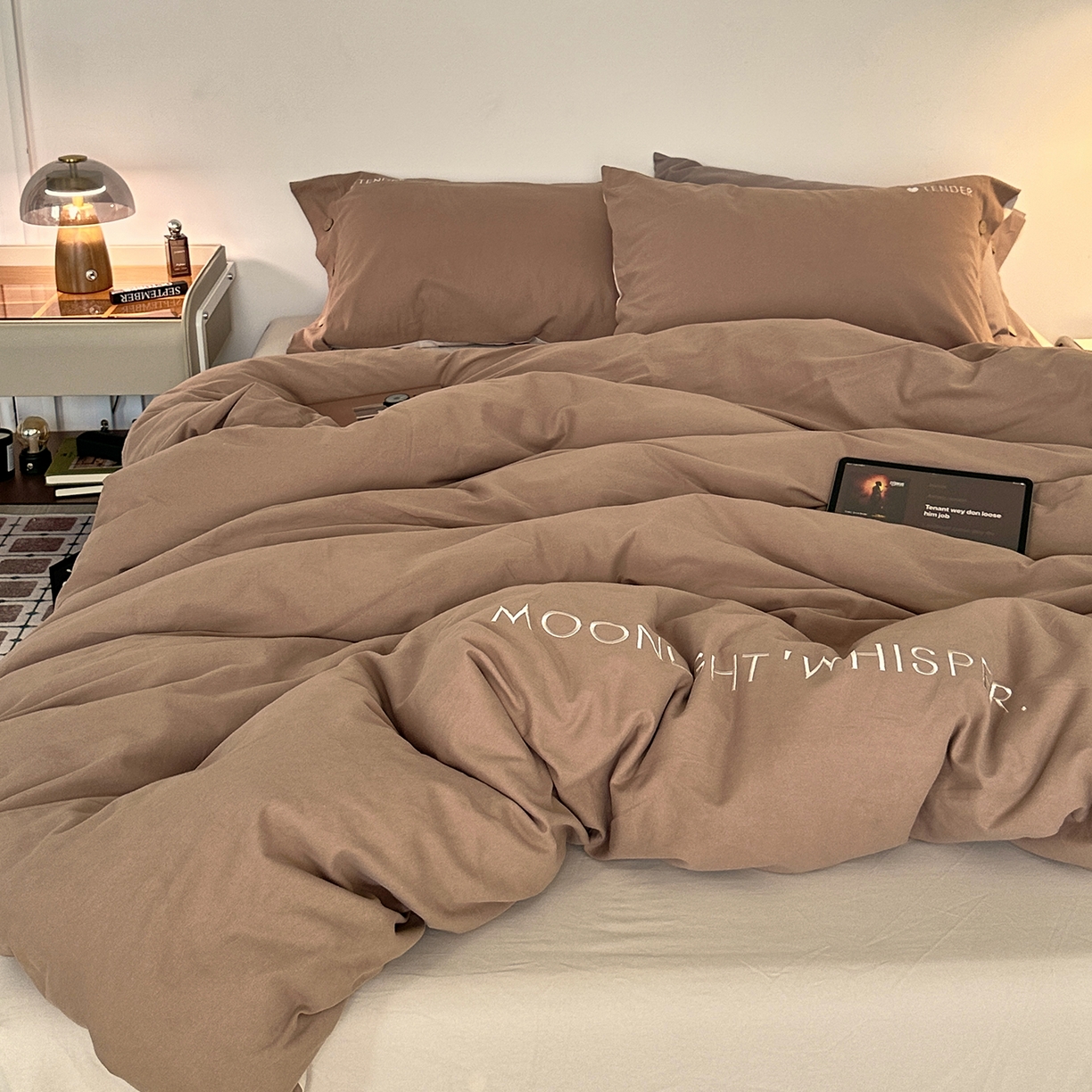 91家纺网 家纺一手货源 找家纺 艾咪-Amy ntmy 2025秋冬纽扣款全棉加厚磨毛刺绣四件套-漫月 漫月咖米