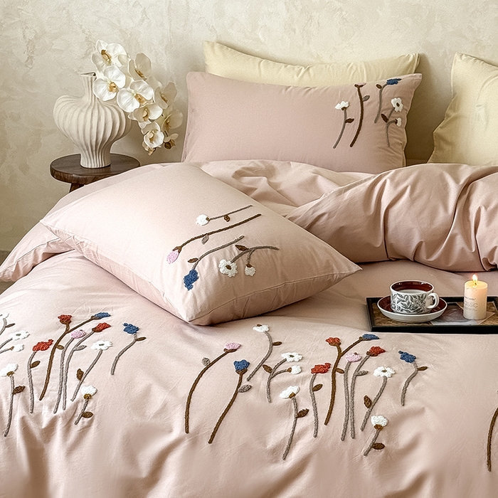 91家纺网 家纺一手货源 找家纺 （总）Mr.pig猪先生水洗棉 2025新款全棉水洗棉毛巾绣四件套-花盏