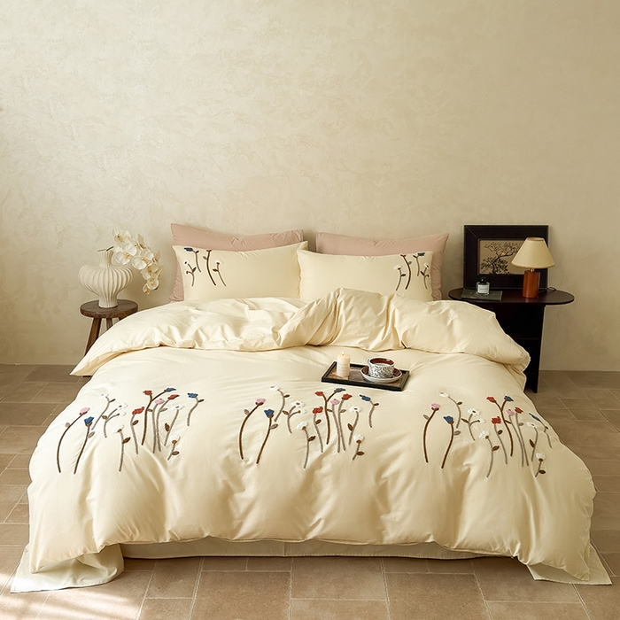 91家纺网 家纺一手货源 找家纺 （总）Mr.pig猪先生水洗棉 2025新款全棉水洗棉毛巾绣四件套-花盏