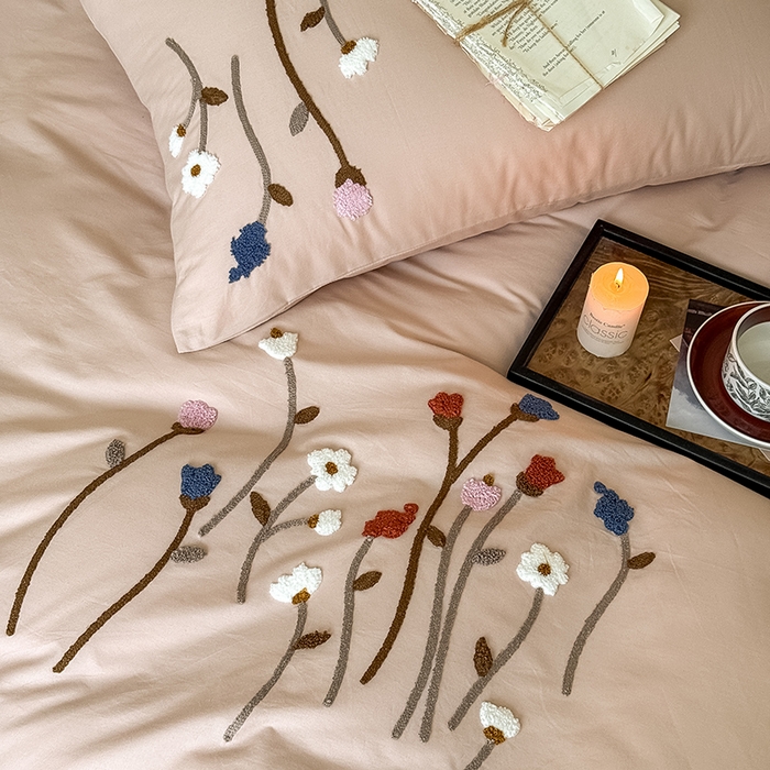 91家纺网 家纺一手货源 找家纺 （总）Mr.pig猪先生水洗棉 2025新款全棉水洗棉毛巾绣四件套-花盏