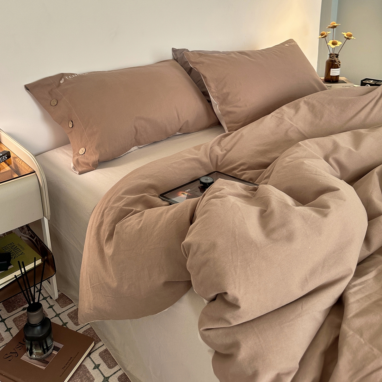 91家纺网 家纺一手货源 找家纺 艾咪-Amy ntmy 2025秋冬纽扣款全棉加厚磨毛刺绣四件套-漫月 漫月咖米