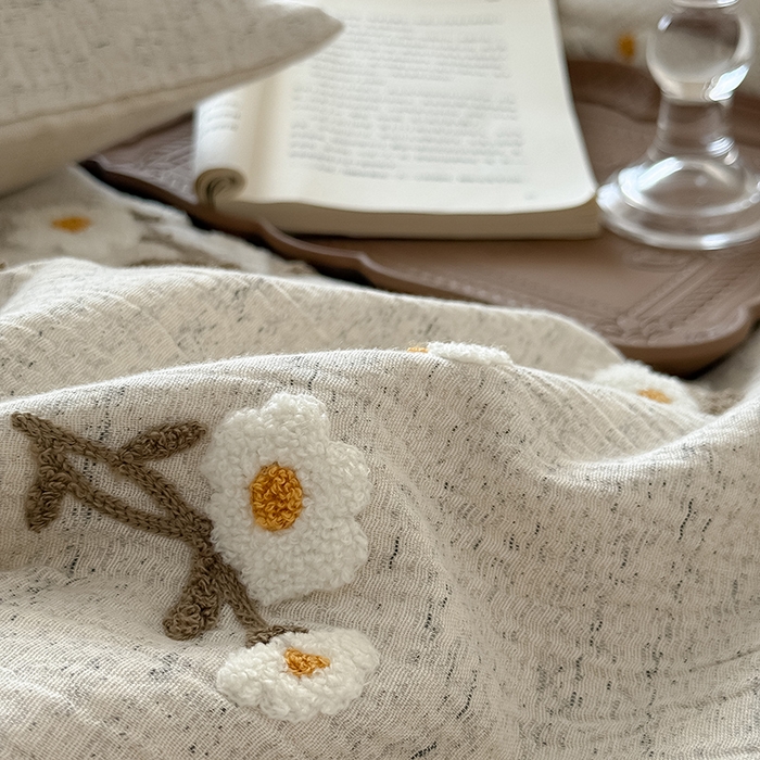 91家纺网 家纺一手货源 找家纺 （总）Mr.pig猪先生水洗棉 2025新款A版色织双层纱B版棉麻四件套-小雏菊