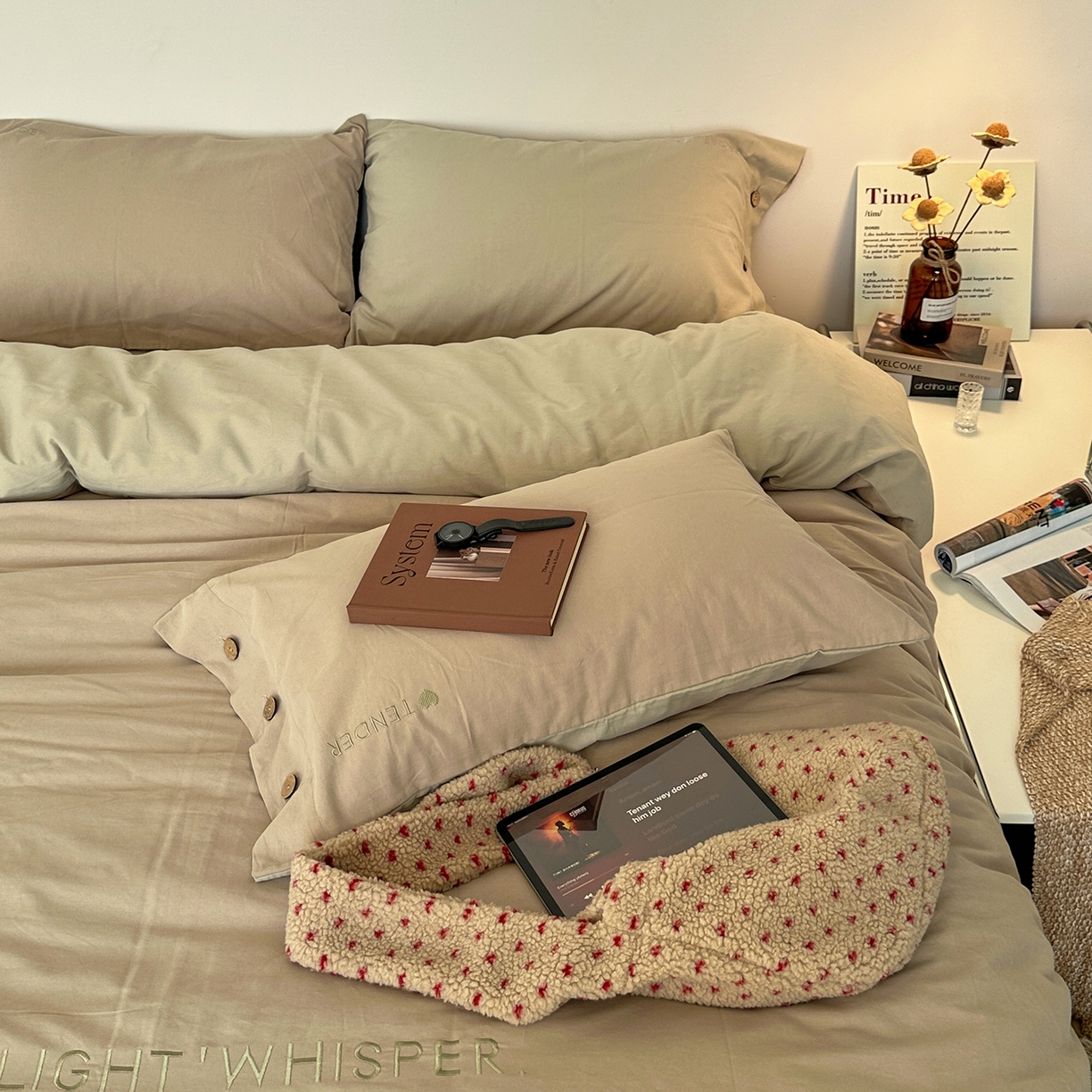 91家纺网 家纺一手货源 找家纺 艾咪-Amy ntmy 2025秋冬纽扣款全棉加厚磨毛刺绣四件套-漫月 漫月卡绿