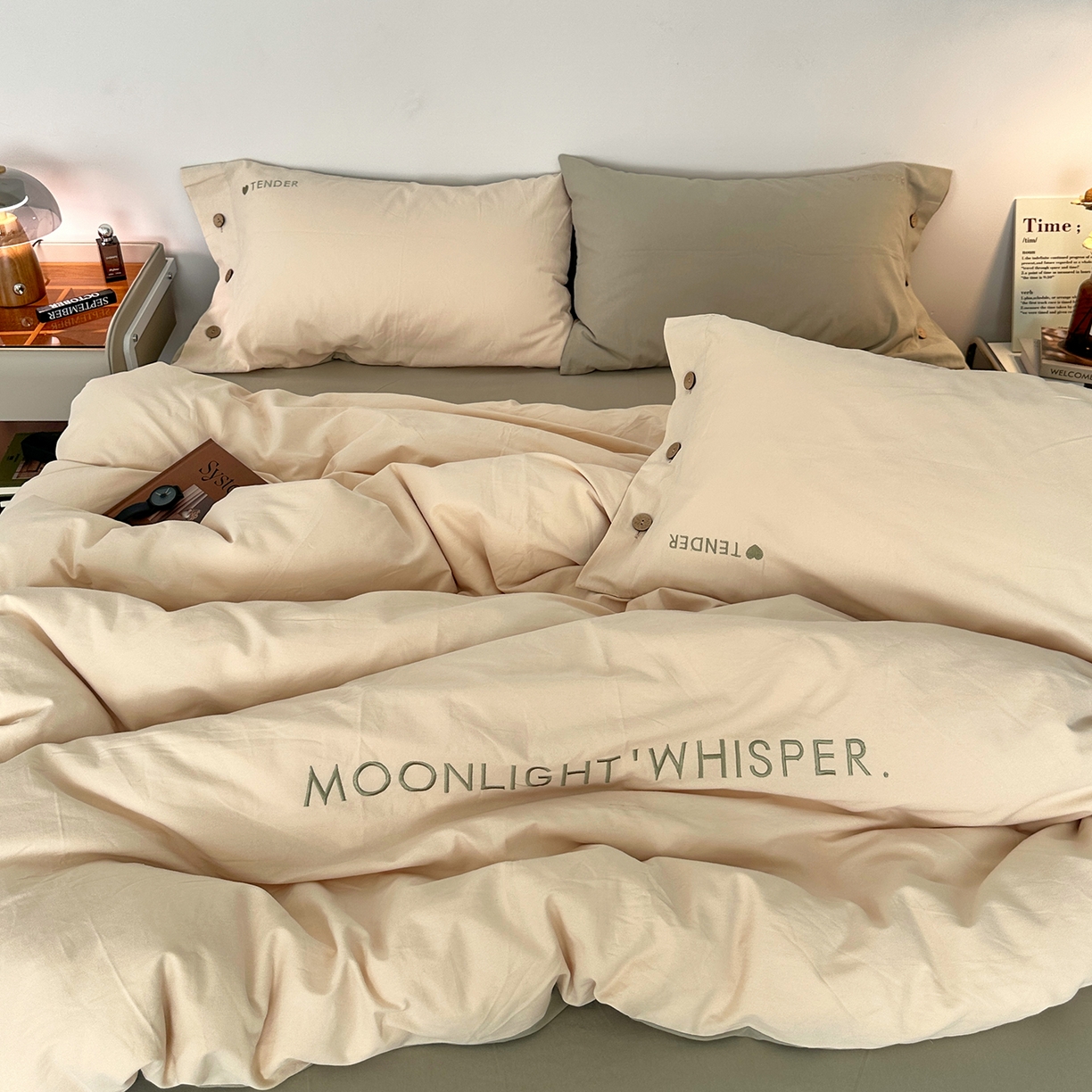 91家纺网 家纺一手货源 找家纺 艾咪-Amy ntmy 2025秋冬纽扣款全棉加厚磨毛刺绣四件套-漫月 漫月奶绿