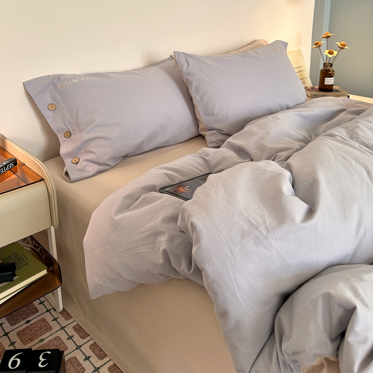 91家纺网 家纺一手货源 找家纺 艾咪-Amy ntmy 2025秋冬纽扣款全棉加厚磨毛刺绣四件套-漫月 漫月陨米