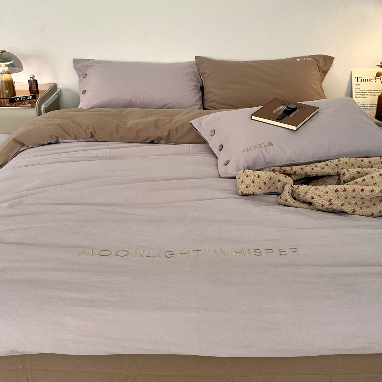 91家纺网 家纺一手货源 找家纺 艾咪-Amy ntmy 2025秋冬纽扣款全棉加厚磨毛刺绣四件套-漫月 漫月紫咖