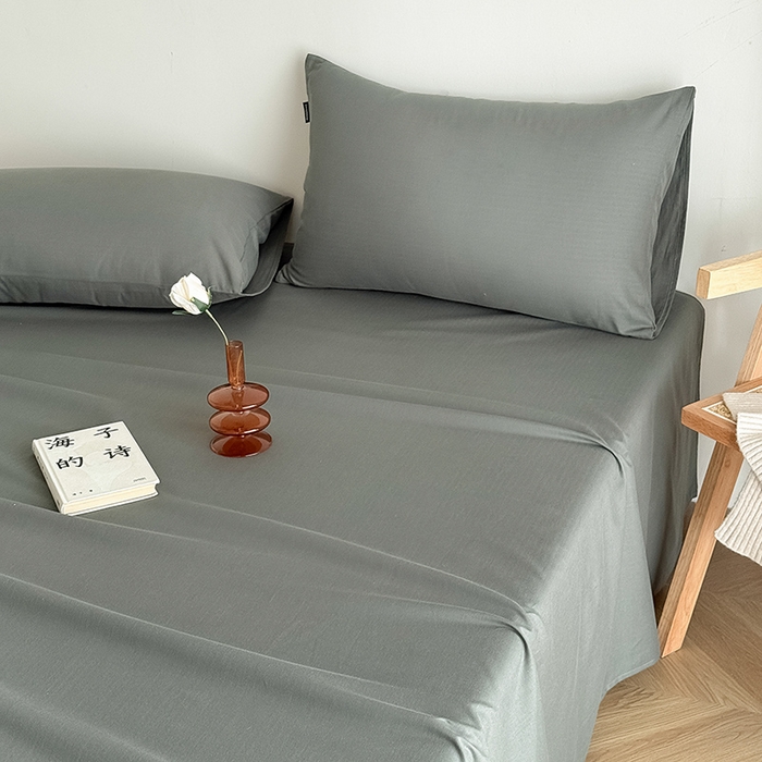 91家纺网 家纺一手货源 找家纺 Mr.pig猪先生水洗棉 2025新款全棉人字纹单床单 苔绿