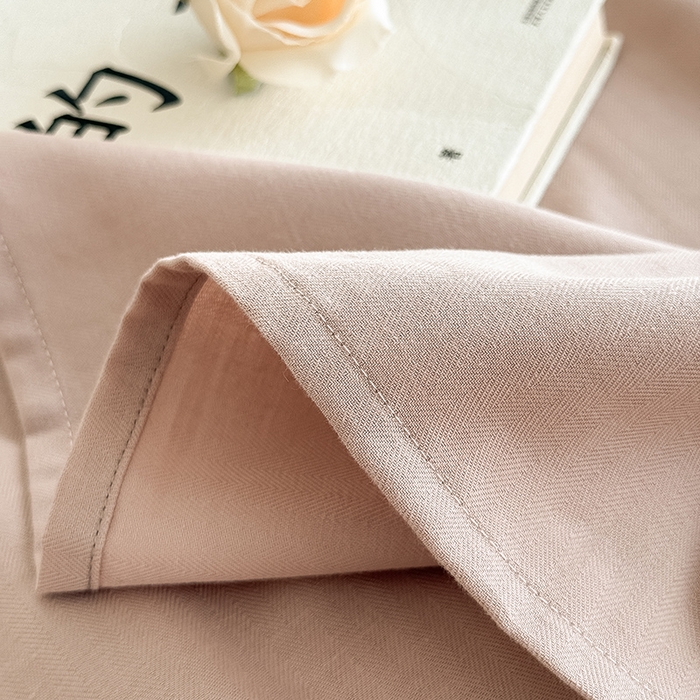 91家纺网 家纺一手货源 找家纺 Mr.pig猪先生水洗棉 2025新款全棉人字纹单床单 薄纱紫