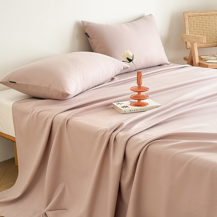 91家纺网 家纺一手货源 找家纺 Mr.pig猪先生水洗棉 2025新款全棉人字纹单床单 薄纱紫