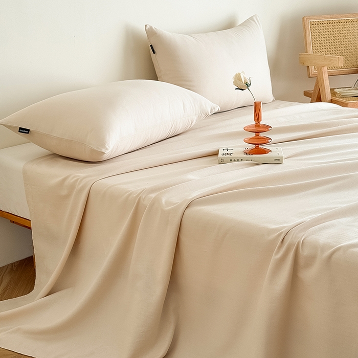 91家纺网 家纺一手货源 找家纺 Mr.pig猪先生水洗棉 2025新款全棉人字纹单床单 米色