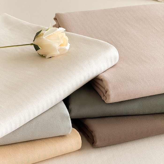 91家纺网 家纺一手货源 找家纺 Mr.pig猪先生水洗棉 2025新款全棉人字纹单床单 组合