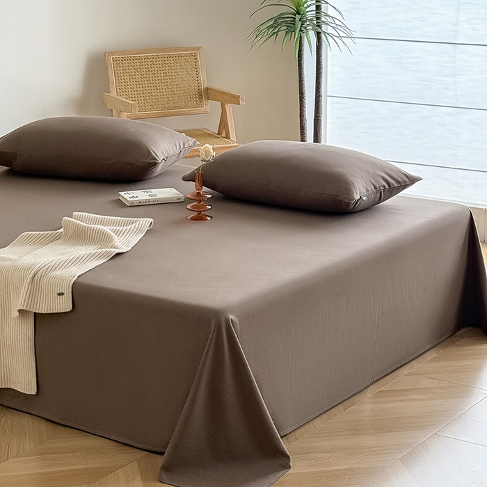 91家纺网 家纺一手货源 找家纺 Mr.pig猪先生水洗棉 2025新款全棉人字纹单床单 深棕