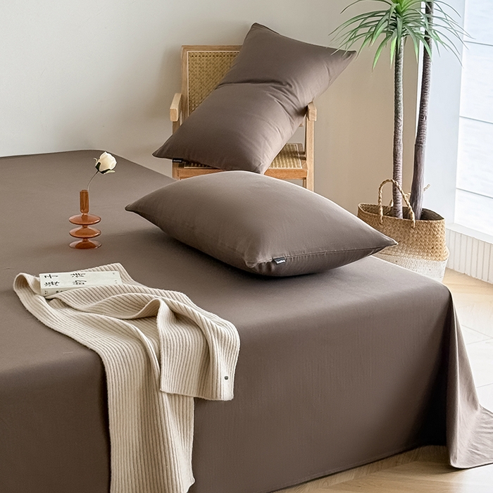 91家纺网 家纺一手货源 找家纺 Mr.pig猪先生水洗棉 2025新款全棉人字纹单床单 深棕