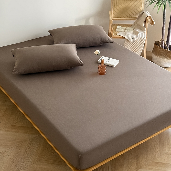 91家纺网 家纺一手货源 找家纺 Mr.pig猪先生水洗棉 2025新款全棉人字纹单床笠 深咖