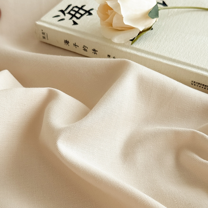 91家纺网 家纺一手货源 找家纺 Mr.pig猪先生水洗棉 2025新款全棉人字纹单床笠 米色