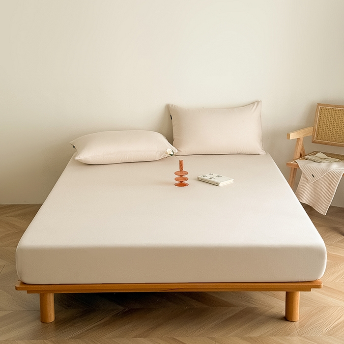 91家纺网 家纺一手货源 找家纺 Mr.pig猪先生水洗棉 2025新款全棉人字纹单床笠 米色