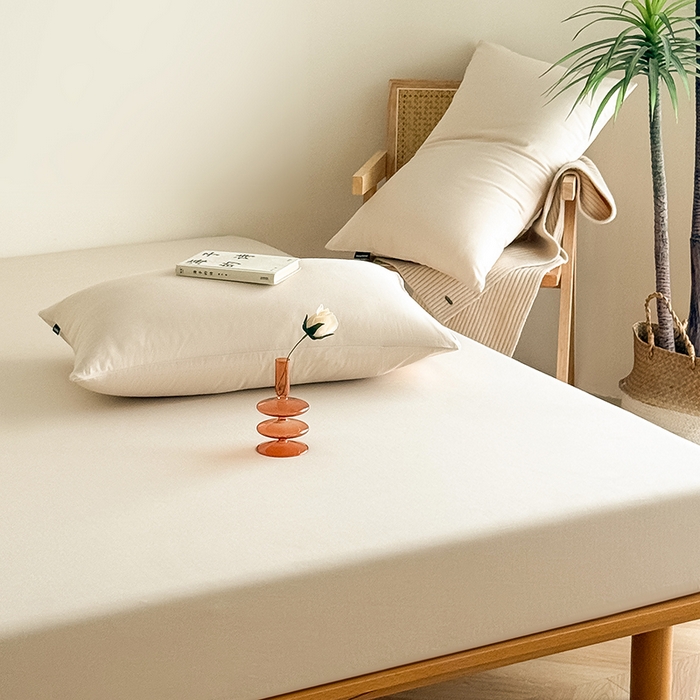 91家纺网 家纺一手货源 找家纺 Mr.pig猪先生水洗棉 2025新款全棉人字纹单床笠 米色