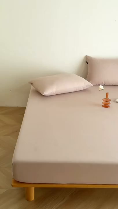 91家纺网 家纺一手货源 找家纺 Mr.pig猪先生水洗棉 2025新款全棉人字纹单床笠 薄纱紫