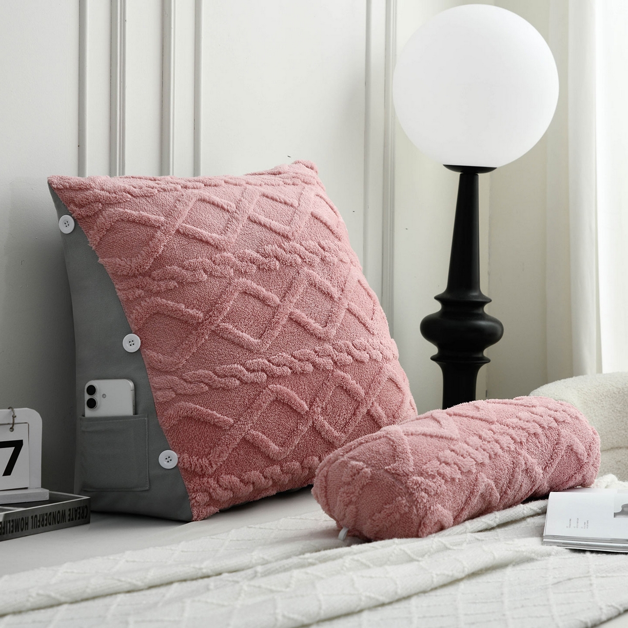 91家纺网 家纺一手货源 找家纺 爱妮灵蚊帐 2025新款塔芙绒头枕三角靠垫代发货 豆沙粉