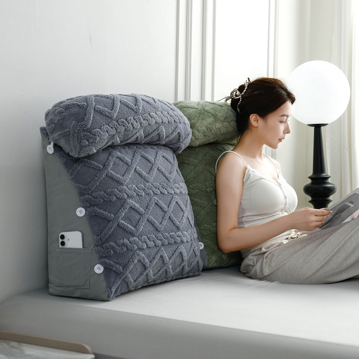 91家纺网 家纺一手货源 找家纺 爱妮灵蚊帐 2025新款塔芙绒头枕三角靠垫代发货 蓝灰