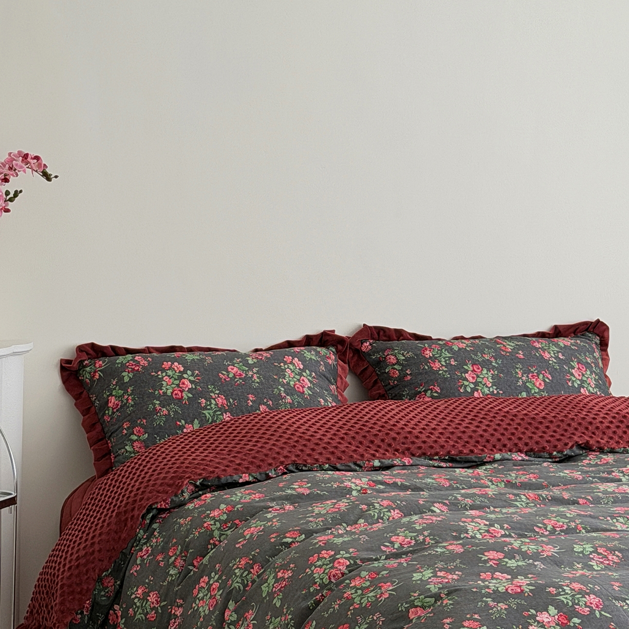 91家纺网 家纺一手货源 找家纺 （总）佰织鑫家居 2025新款木耳边棉加绒床盖款四件套