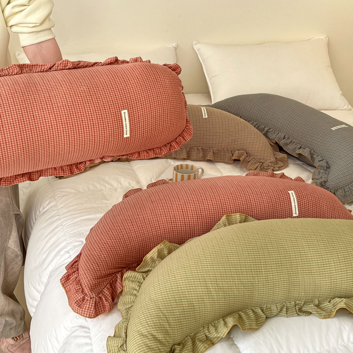 91家纺网 家纺一手货源 找家纺 亦帆枕芯 2025新款全棉纱布长条抱枕月亮抱枕枕芯加枕套可拆洗套装 红色-长条形