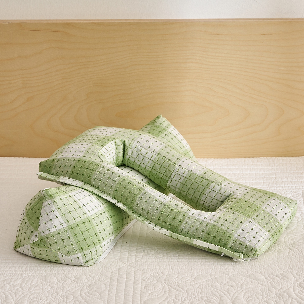 91家纺网 家纺一手货源 找家纺 乐可 2025新款渐变方格护耳组合枕荞麦枕头枕芯 渐变护耳组合枕-绿
