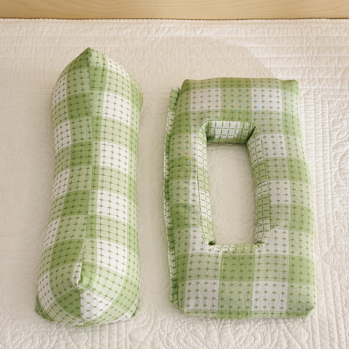 91家纺网 家纺一手货源 找家纺 乐可 2025新款渐变方格护耳组合枕荞麦枕头枕芯 渐变护耳组合枕-绿