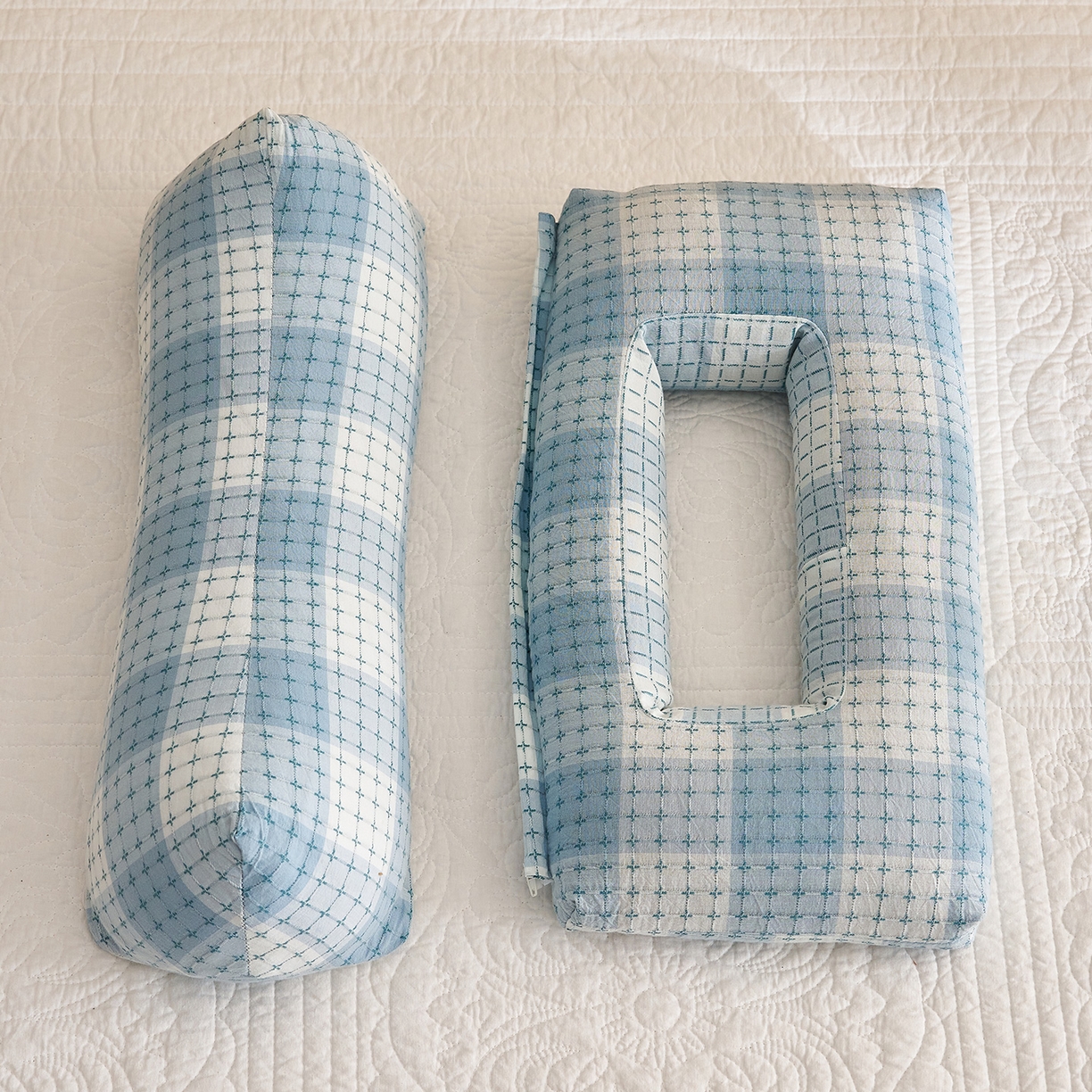 91家纺网 家纺一手货源 找家纺 乐可 2025新款渐变方格护耳组合枕荞麦枕头枕芯 渐变护耳组合枕蓝