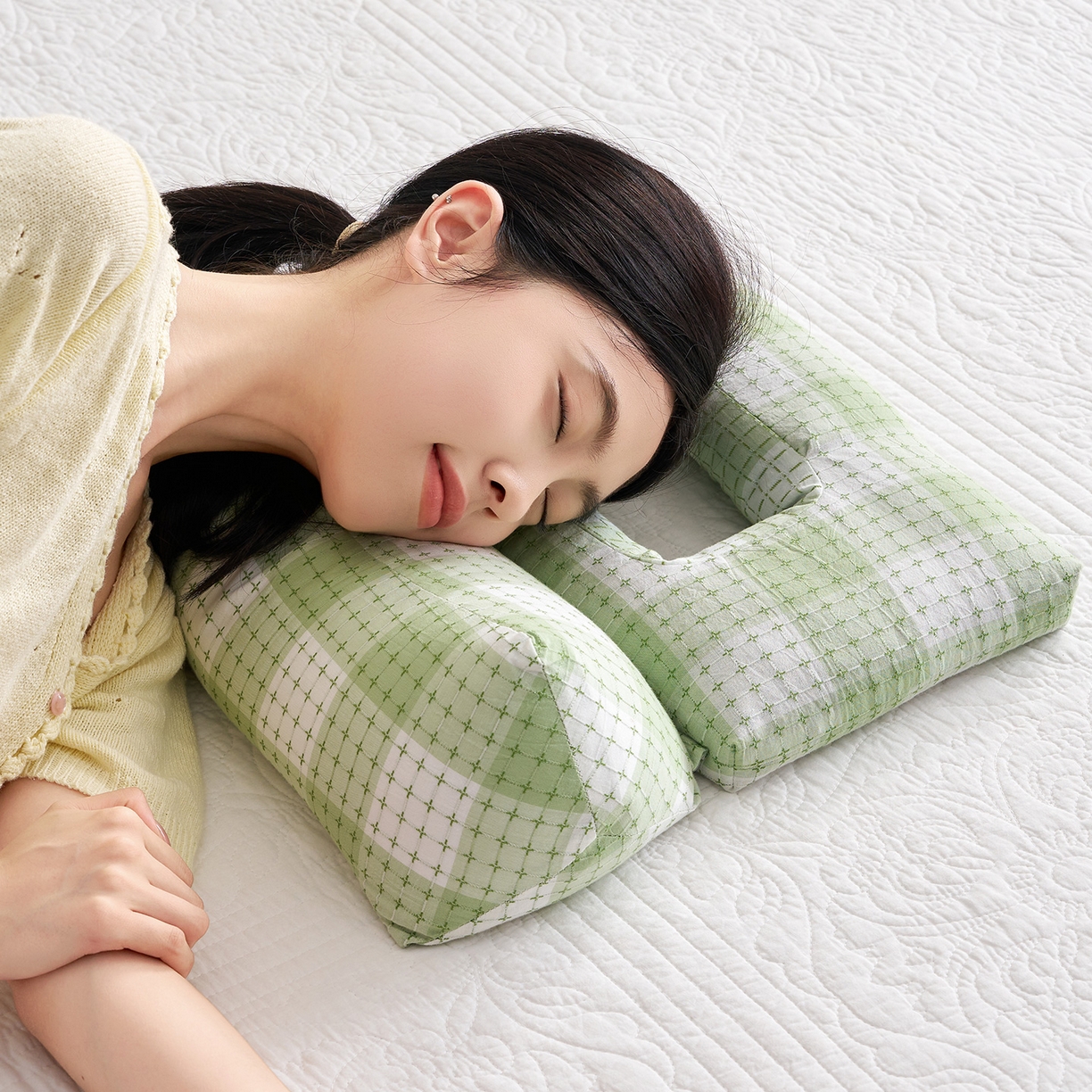 91家纺网 家纺一手货源 找家纺 乐可 2025新款渐变方格护耳组合枕荞麦枕头枕芯 渐变护耳组合枕-绿