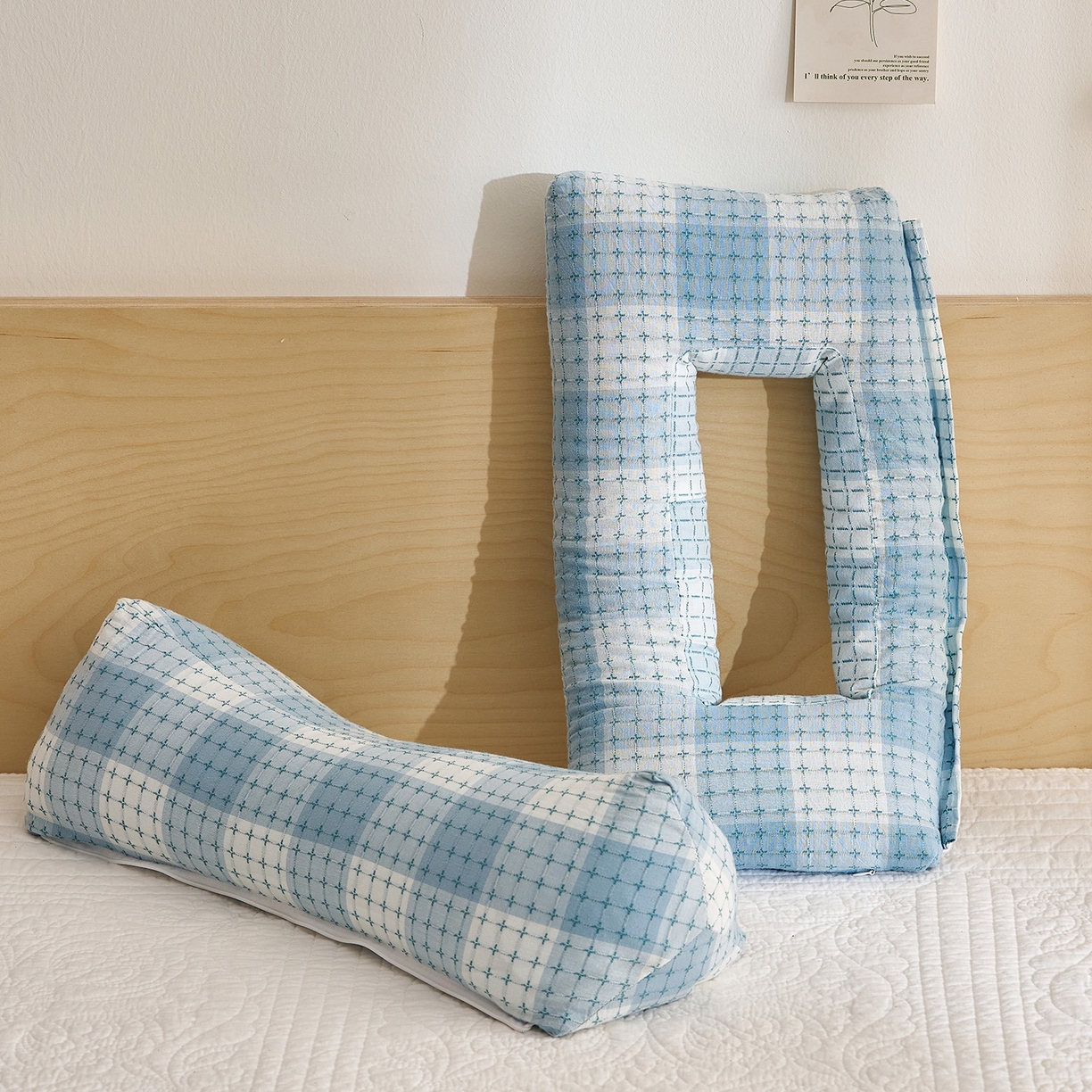 91家纺网 家纺一手货源 找家纺 乐可 2025新款渐变方格护耳组合枕荞麦枕头枕芯 渐变护耳组合枕蓝