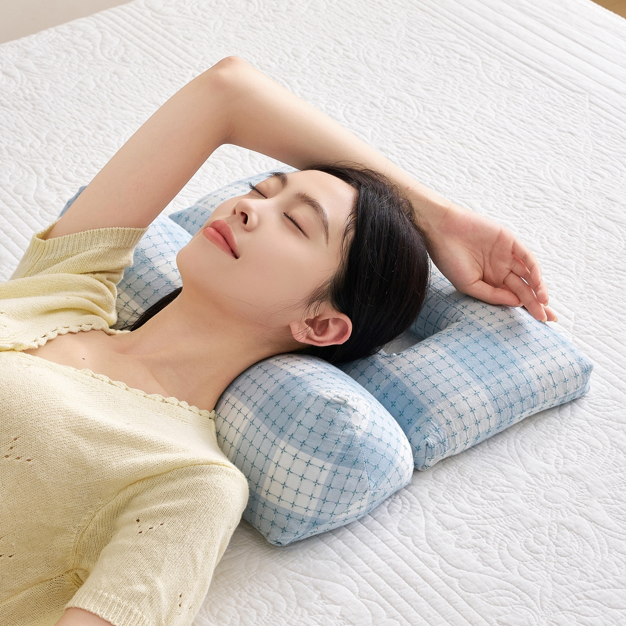 91家纺网 家纺一手货源 找家纺 乐可 2025新款渐变方格护耳组合枕荞麦枕头枕芯 渐变护耳组合枕蓝