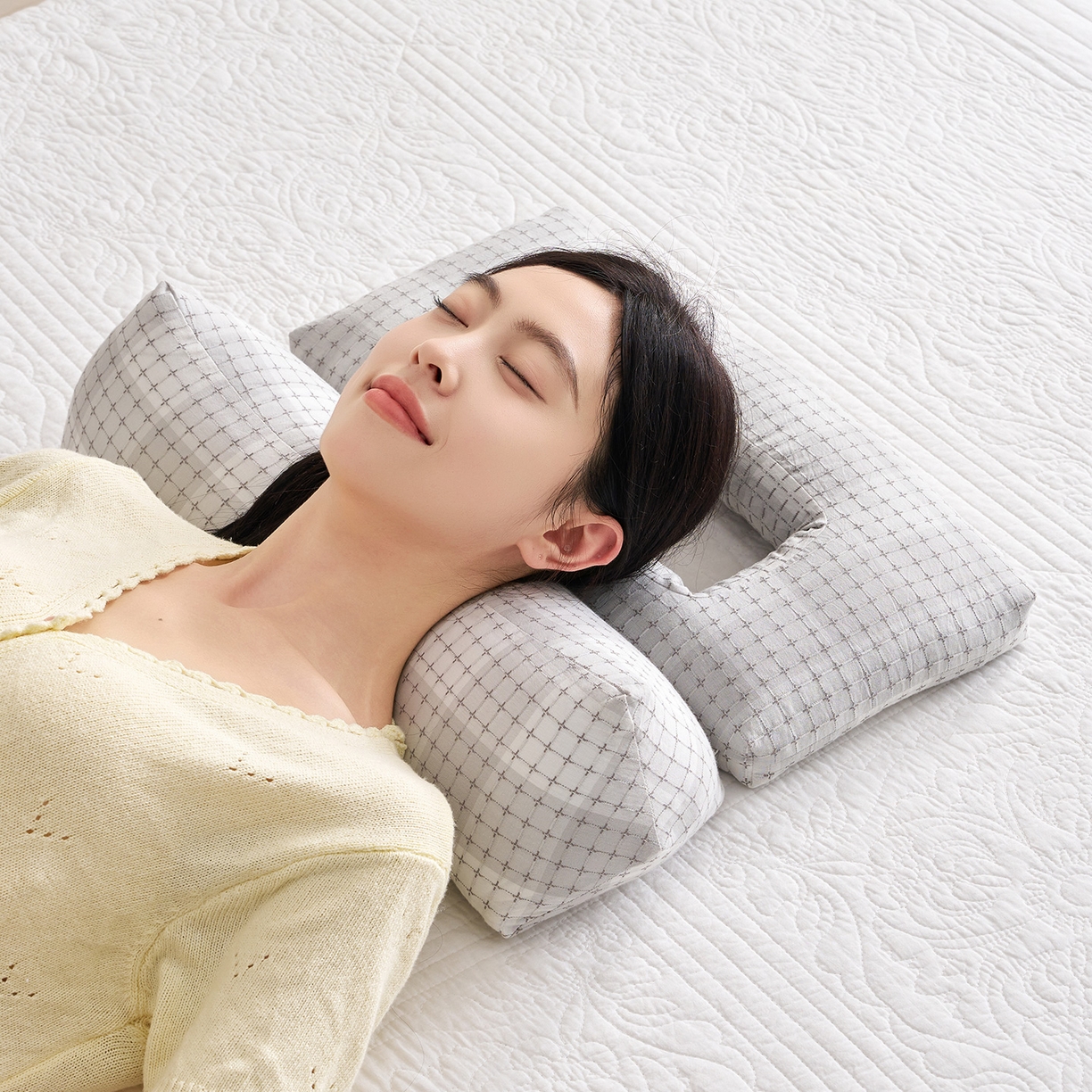 91家纺网 家纺一手货源 找家纺 乐可 2025新款渐变方格护耳组合枕荞麦枕头枕芯 渐变护耳组合枕-灰