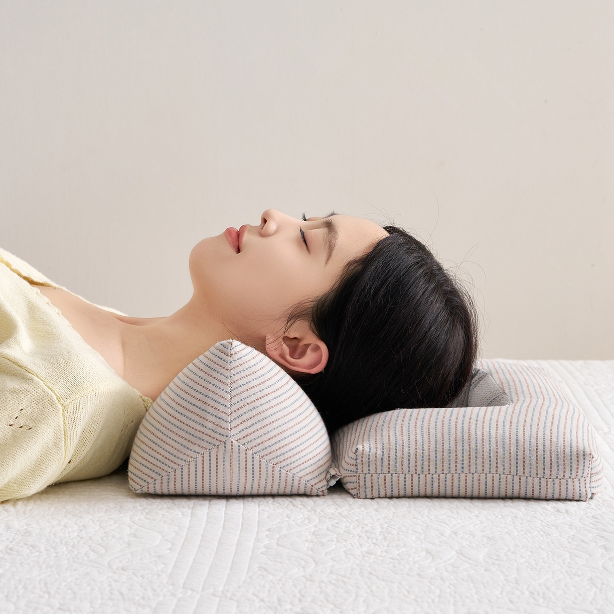 91家纺网 家纺一手货源 找家纺 乐可 2025新款4D护耳组合枕荞麦枕头枕芯 4D护耳组合枕-白