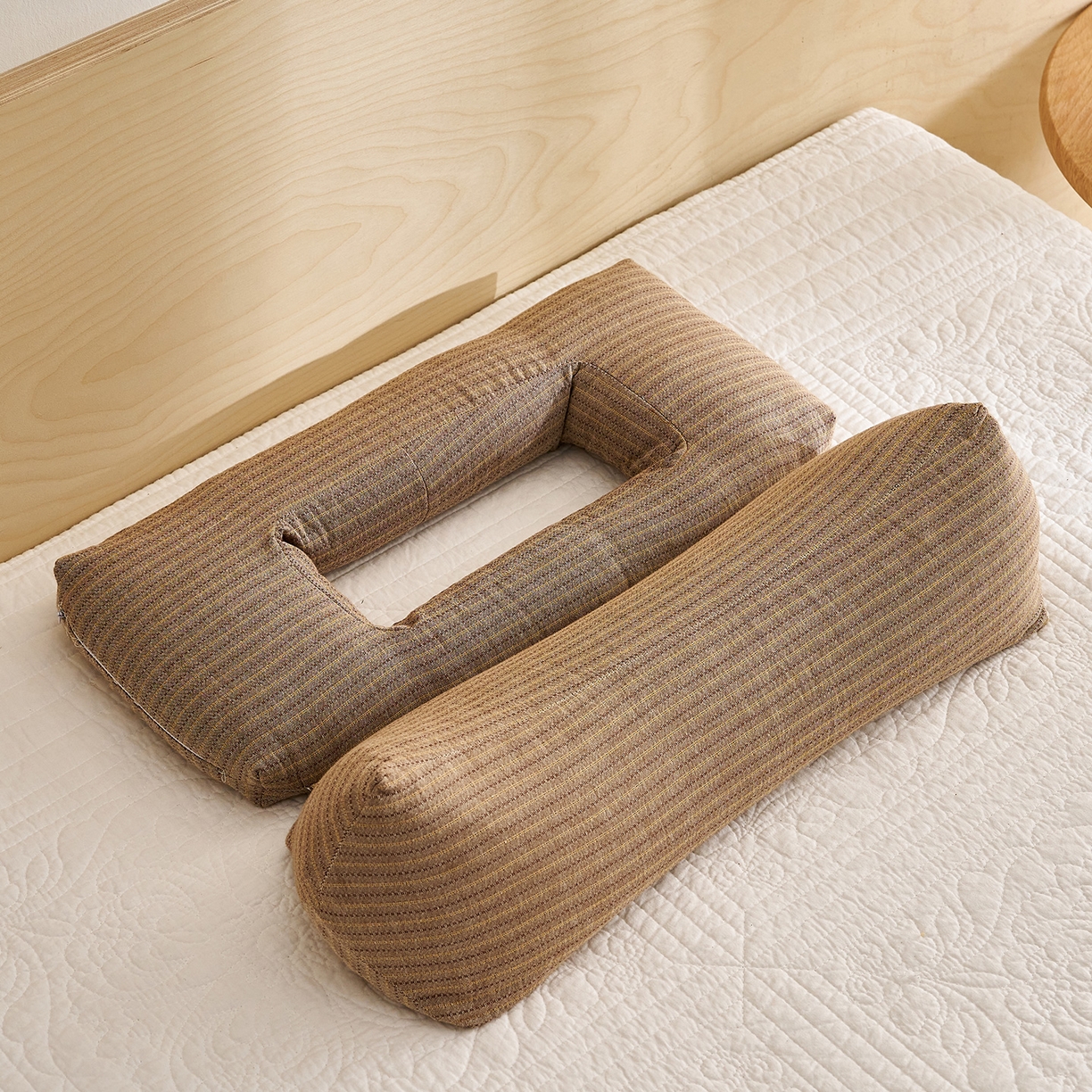 91家纺网 家纺一手货源 找家纺 乐可 2025新款4D护耳组合枕荞麦枕头枕芯 4D护耳组合枕-咖