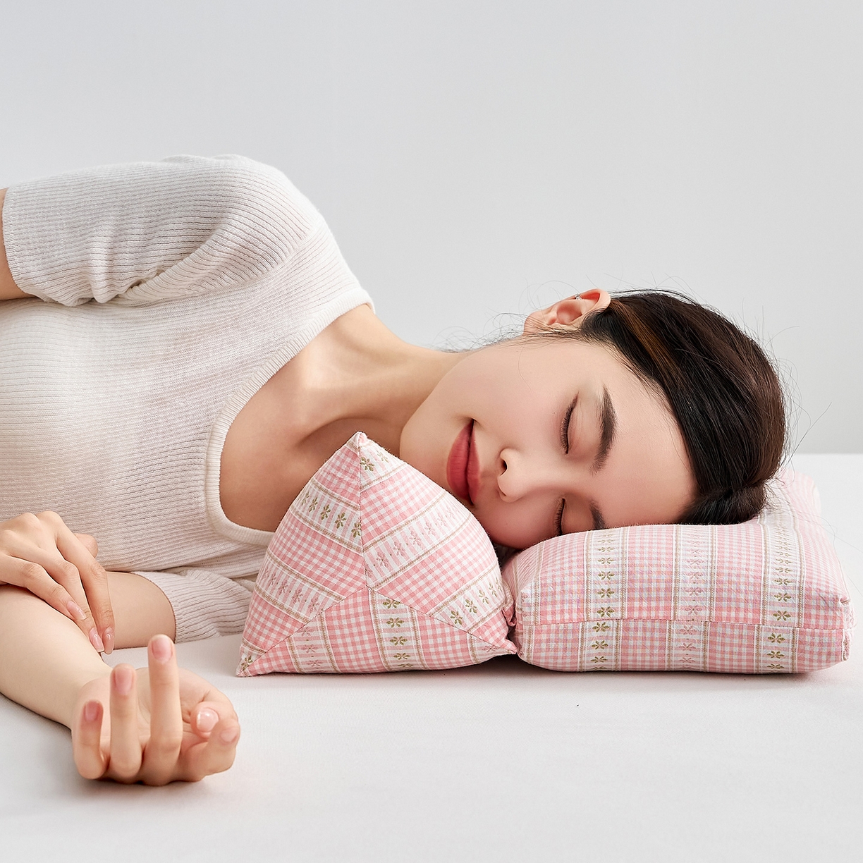 91家纺网 家纺一手货源 找家纺 （总）乐可 2025新款水洗棉护耳组合枕荞麦枕头枕芯