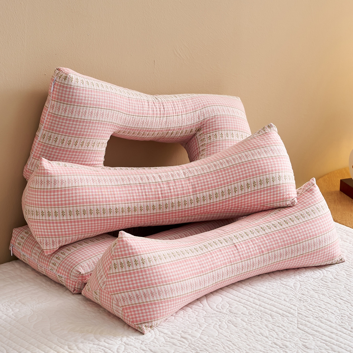 91家纺网 家纺一手货源 找家纺 （总）乐可 2025新款水洗棉护耳组合枕荞麦枕头枕芯