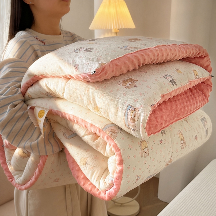 91家纺网 家纺一手货源 找家纺 丝芙妮家居（原乐视家纺） 2025新款云感棉豆豆被春秋被冬被被子被芯 可爱萌宠