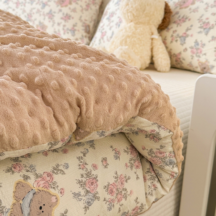 91家纺网 家纺一手货源 找家纺 丝芙妮家居（原乐视家纺） 2025新款云感棉豆豆被春秋被冬被被子被芯 摩菲